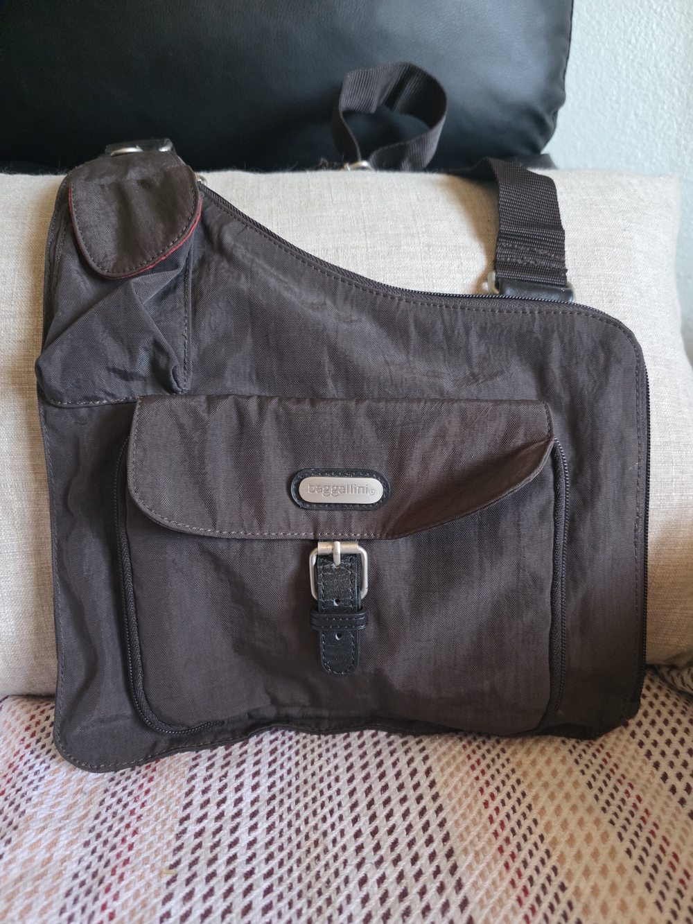 NWOT Baggallini  Crossbody Messenger Bag - Brown